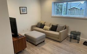 Large 2 Bedroom Private Suite !